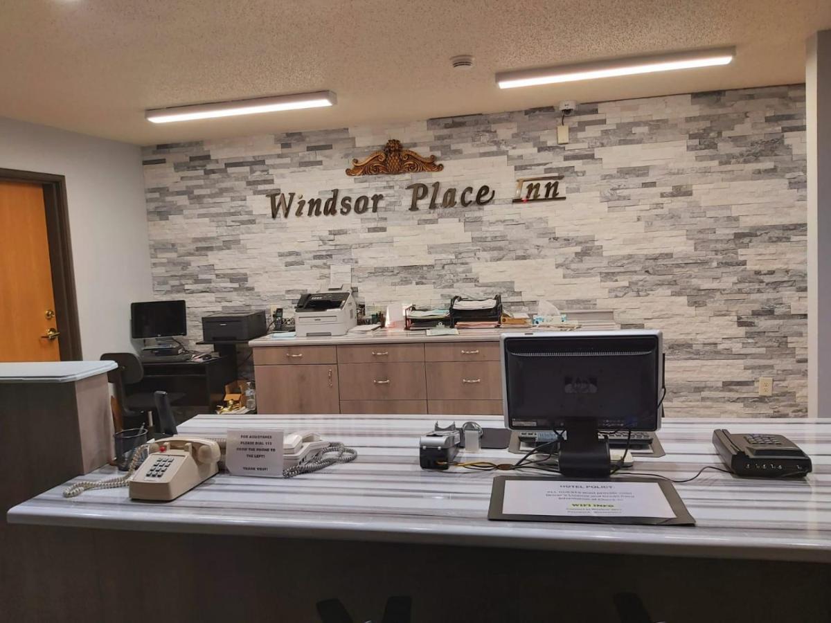 Windsor Place Inn Prairie du Chien Extérieur photo