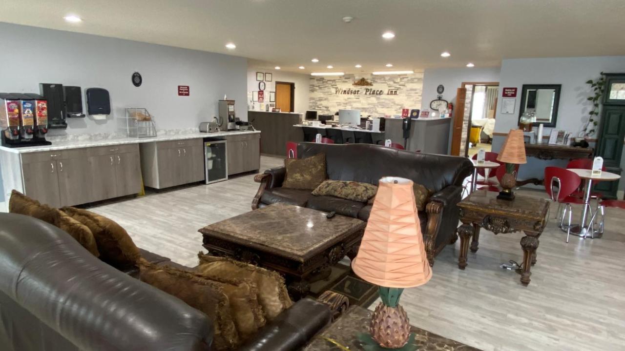Windsor Place Inn Prairie du Chien Extérieur photo